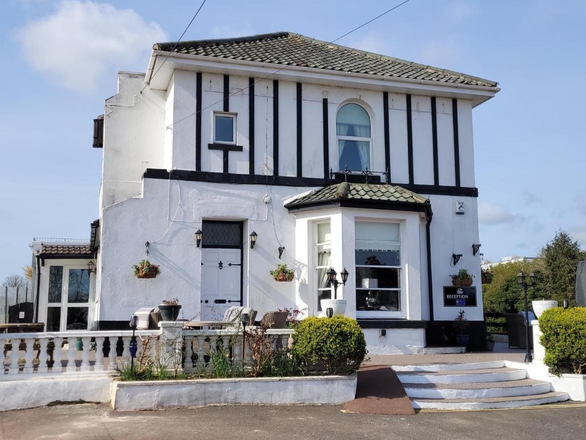The Station Guest House Galmpton 外观 照片